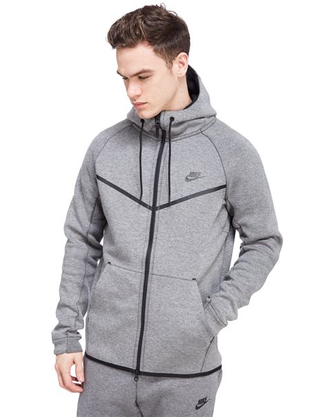 nike tech fleece hoodie men.